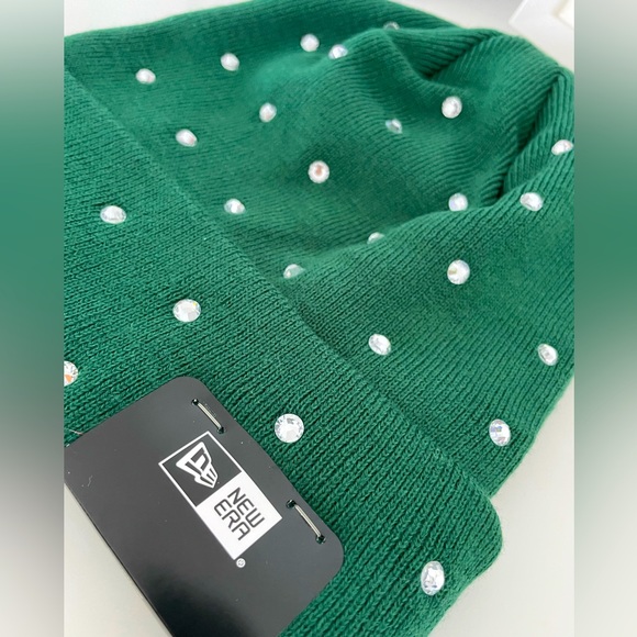 SUPREME RHINESTONE HAT / TOQUE - Picture 6 of 9